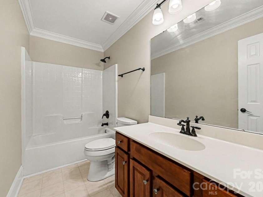 10403 Persimmon Creek Drive, Charlotte, NC 28227.  MLS# CAR4393155, YatesRealty ID 36767. 