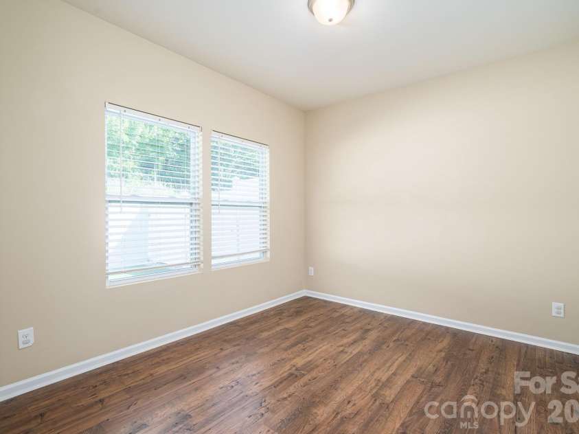 4043 Creekstone Trace, Gastonia, NC 28056.  MLS# CAR4395951, YatesRealty ID 36769. 