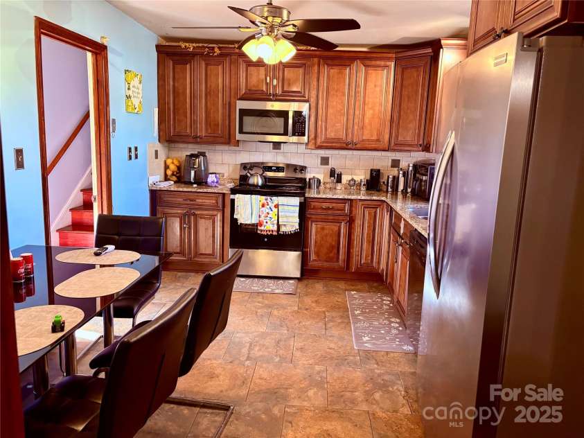 7434 Kilcullen Drive, Charlotte, NC 28270.  MLS# CAR4322316, YatesRealty ID 3677. 