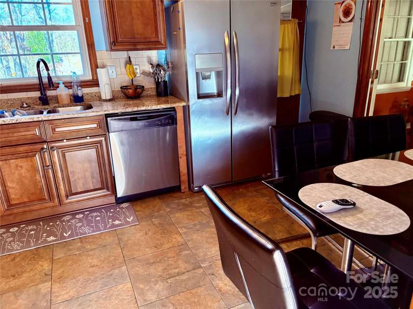 7434 Kilcullen Drive, Charlotte, NC 28270.  MLS# CAR4322316, YatesRealty ID 3677. 