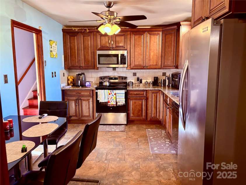 7434 Kilcullen Drive, Charlotte, NC 28270.  MLS# CAR4322316, YatesRealty ID 3677. 