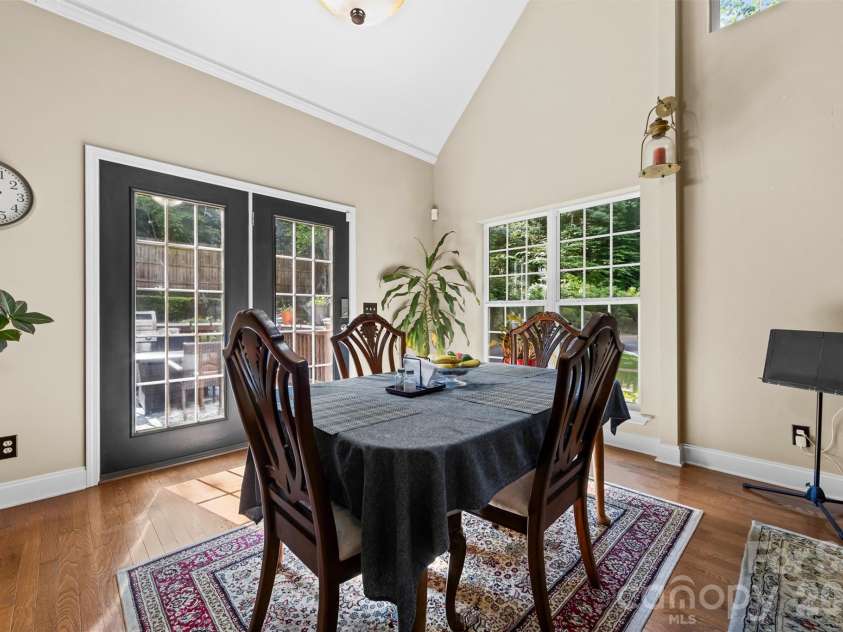 315 Honey Locust Lane, Whittier, NC 28789.  MLS# CAR4403024, YatesRealty ID 36770. 
