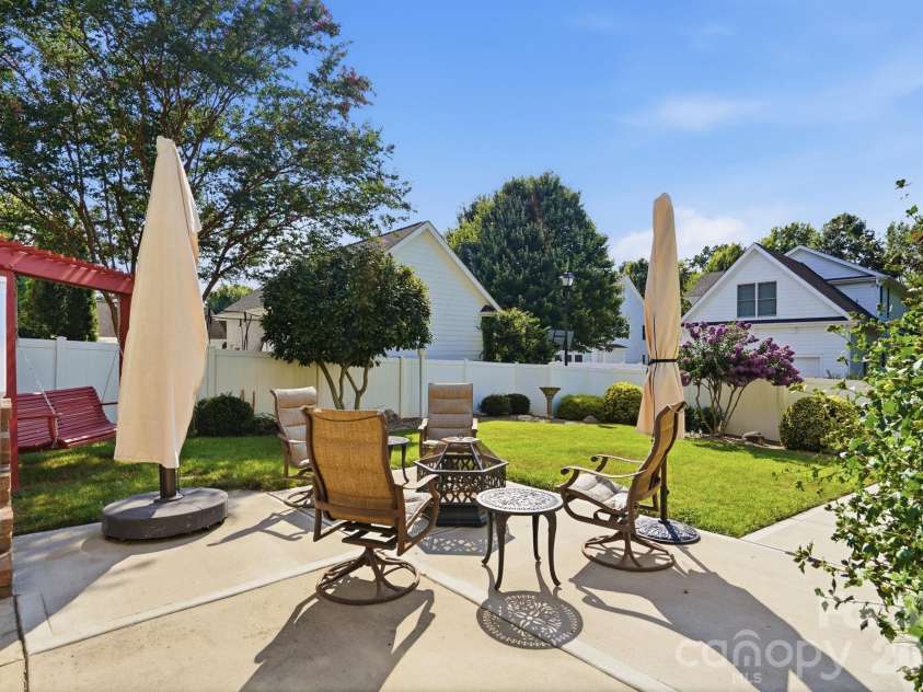 4341 Birkshire Heights, Fort Mill, SC 29708.  MLS# CAR4401452, YatesRealty ID 36771. 