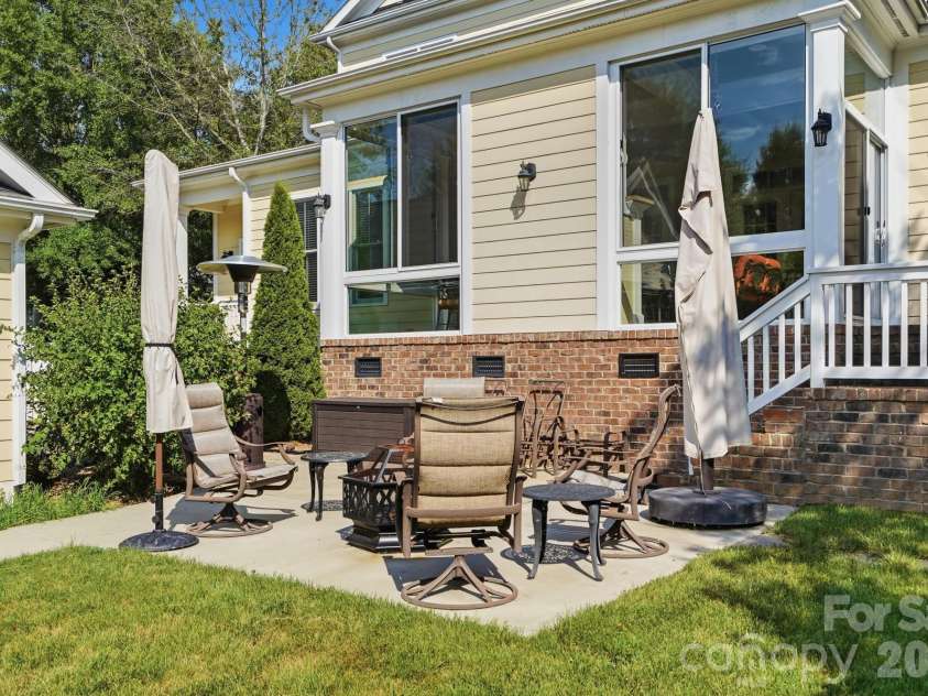 4341 Birkshire Heights, Fort Mill, SC 29708.  MLS# CAR4401452, YatesRealty ID 36771. 