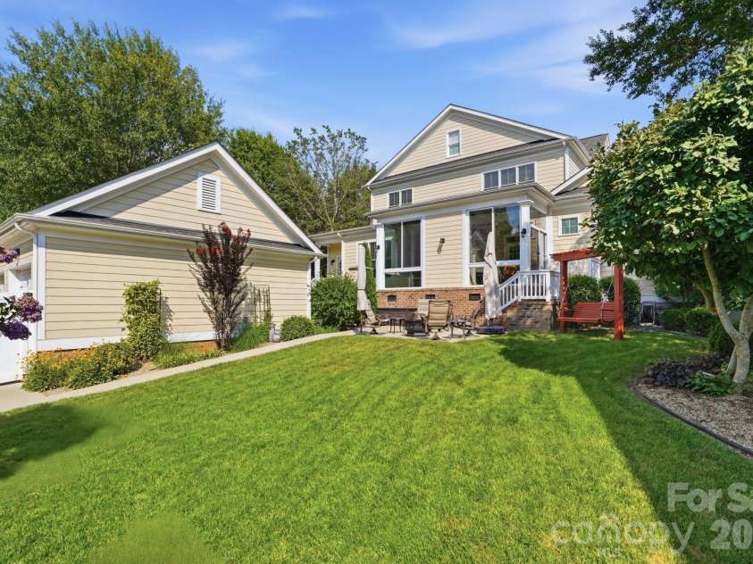 4341 Birkshire Heights, Fort Mill, SC 29708.  MLS# CAR4401452, YatesRealty ID 36771. 