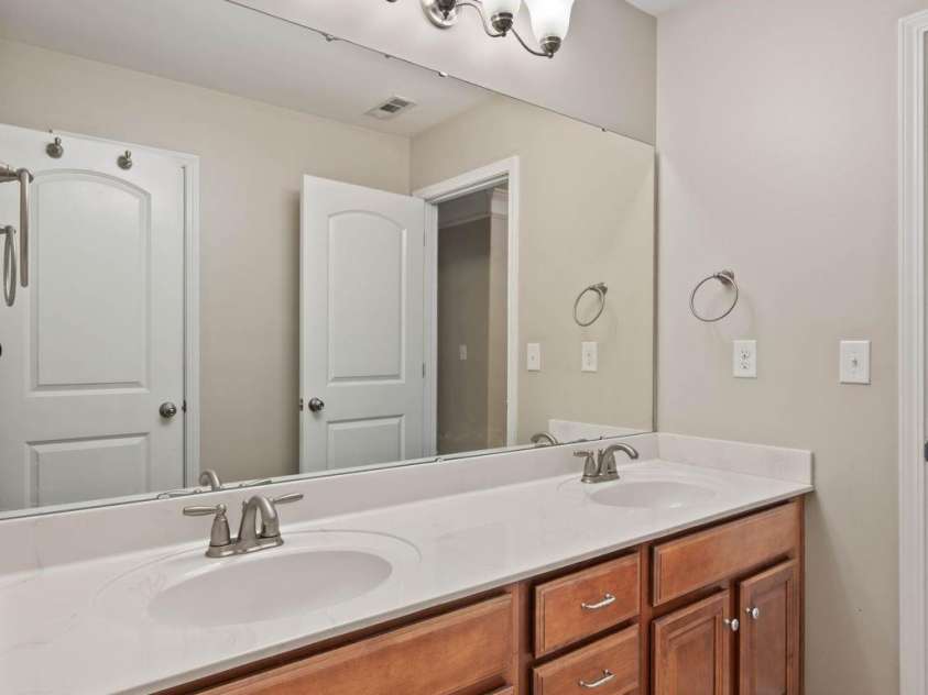 2544 Short Cedar Trail, Alexis, NC 28006.  MLS# CAR4396065, YatesRealty ID 36774. 