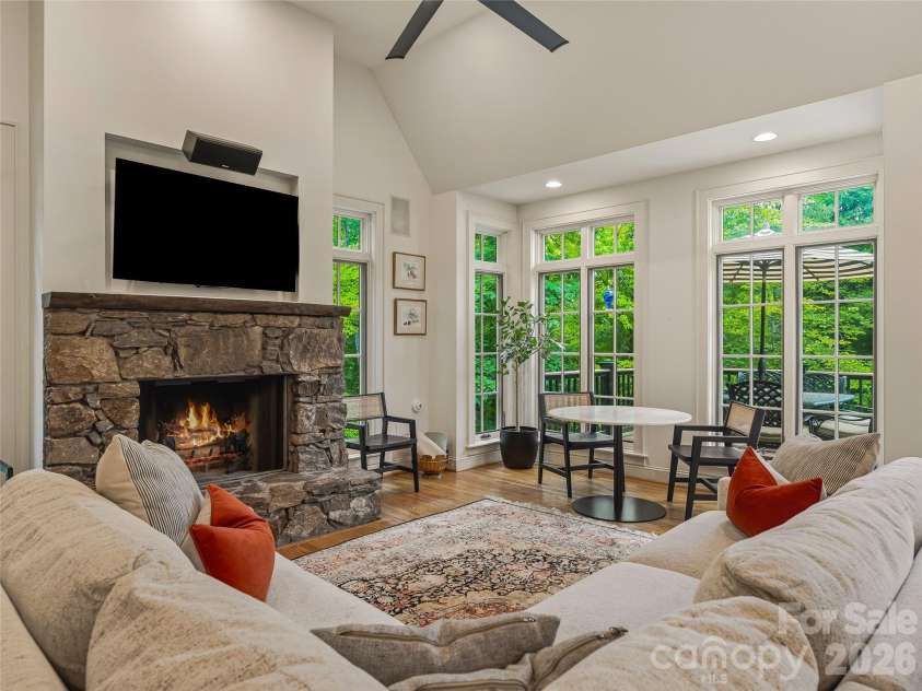 907 Kells Blue Court, Biltmore Lake, NC 28715.  MLS# CAR4388975, YatesRealty ID 36775. 