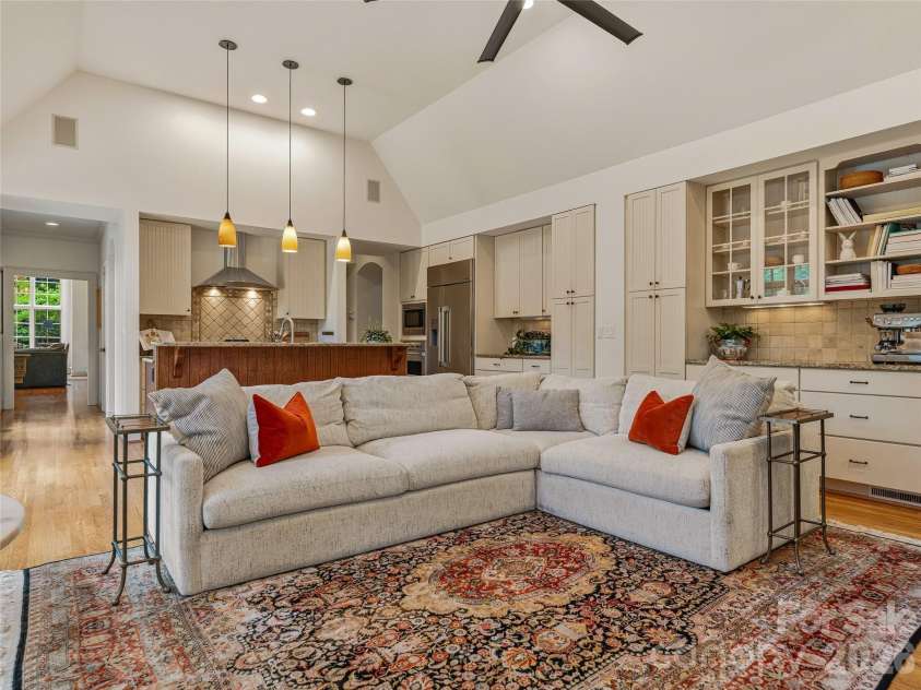 907 Kells Blue Court, Biltmore Lake, NC 28715.  MLS# CAR4388975, YatesRealty ID 36775. 