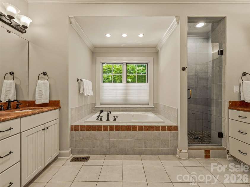 907 Kells Blue Court, Biltmore Lake, NC 28715.  MLS# CAR4388975, YatesRealty ID 36775. 