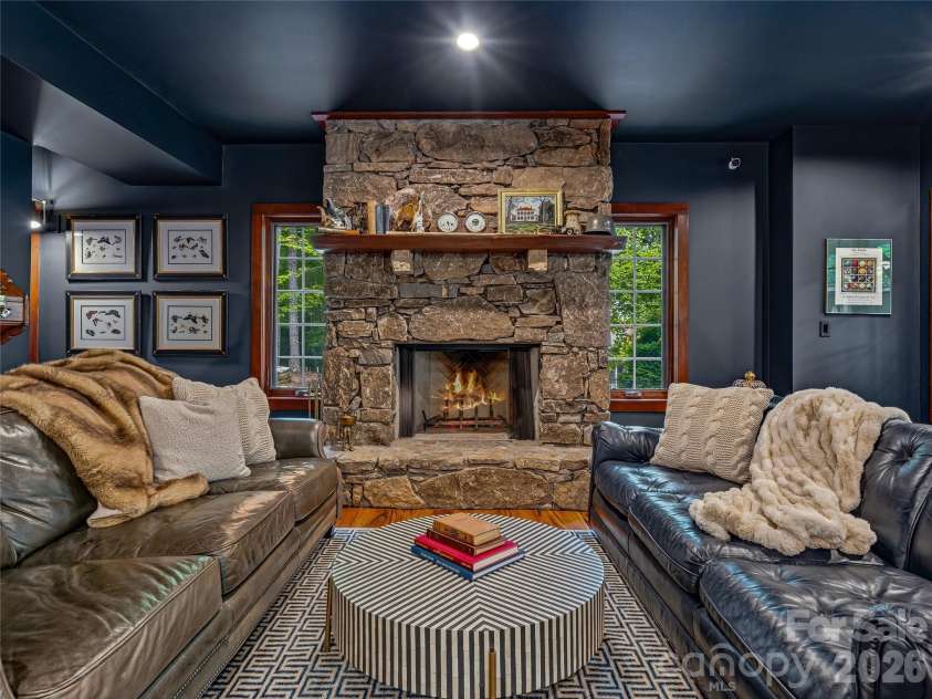 907 Kells Blue Court, Biltmore Lake, NC 28715.  MLS# CAR4388975, YatesRealty ID 36775. 