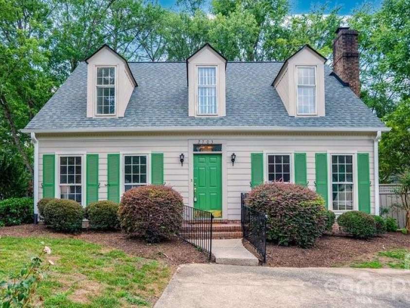 2703 Quailrush Road, Charlotte, NC 28226.  MLS# CAR4400332, YatesRealty ID 36776. 