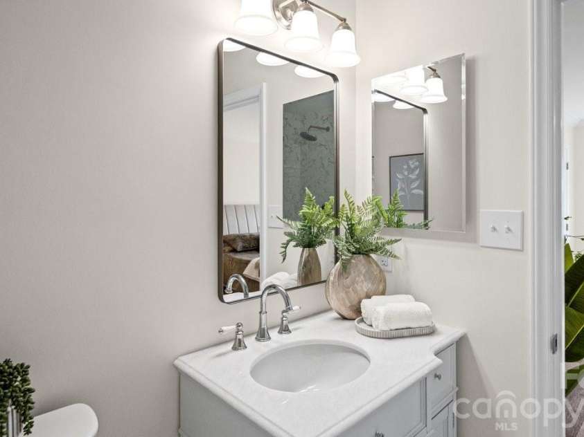 2703 Quailrush Road, Charlotte, NC 28226.  MLS# CAR4400332, YatesRealty ID 36776. 