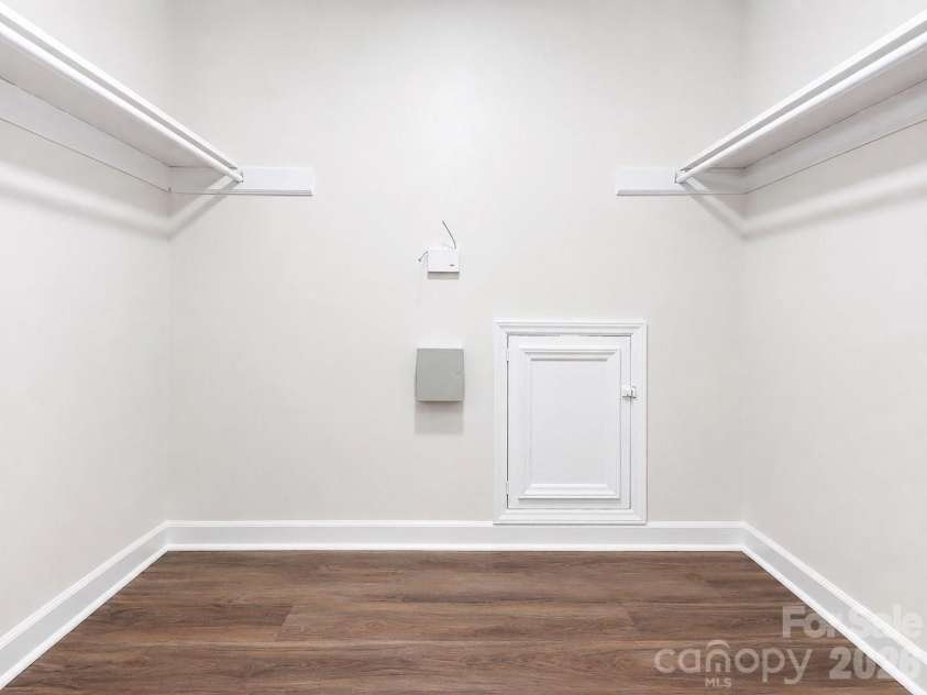 2703 Quailrush Road, Charlotte, NC 28226.  MLS# CAR4400332, YatesRealty ID 36776. 
