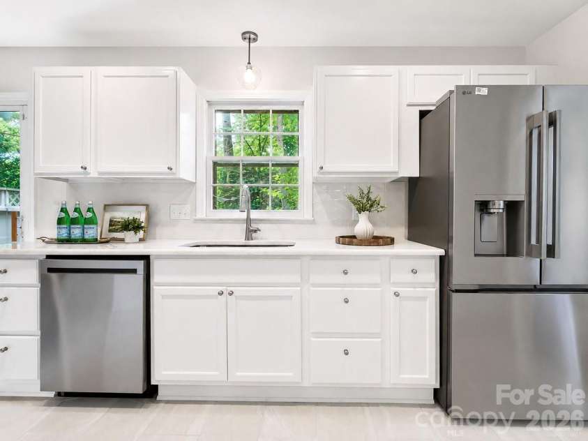 2703 Quailrush Road, Charlotte, NC 28226.  MLS# CAR4400332, YatesRealty ID 36776. 