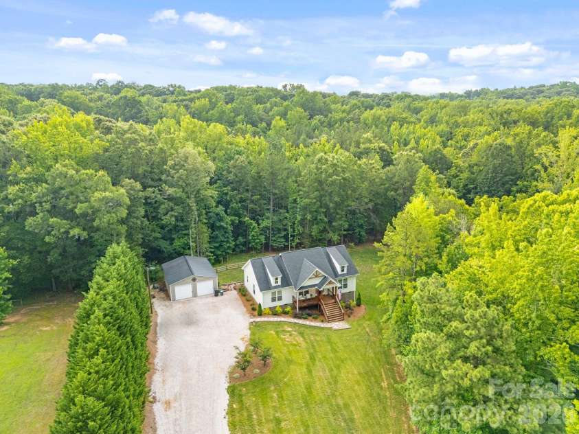1601 Charlotte Highway, York, SC 29745.  MLS# CAR4398932, YatesRealty ID 36777. 