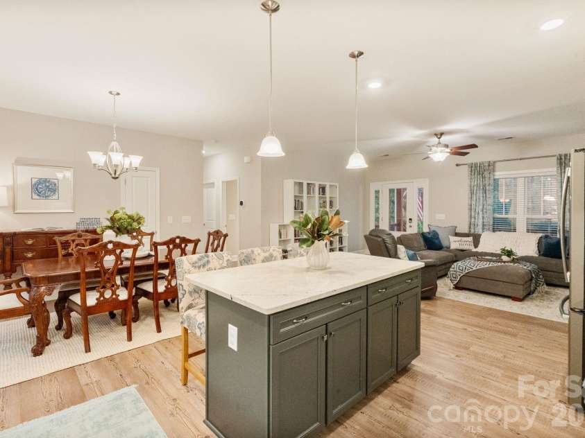 1601 Charlotte Highway, York, SC 29745.  MLS# CAR4398932, YatesRealty ID 36777. 
