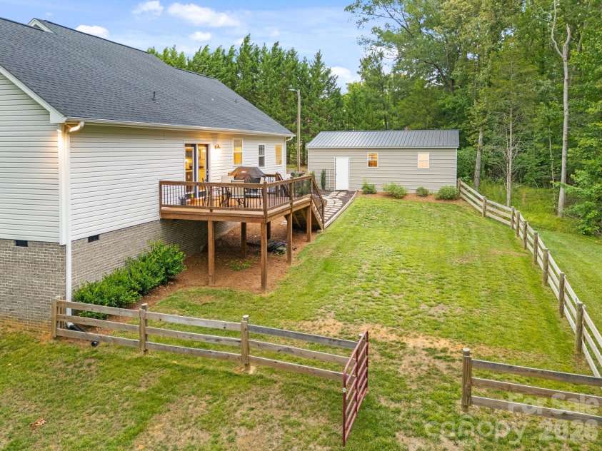 1601 Charlotte Highway, York, SC 29745.  MLS# CAR4398932, YatesRealty ID 36777. 