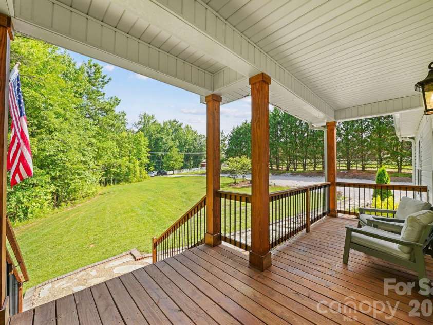 1601 Charlotte Highway, York, SC 29745.  MLS# CAR4398932, YatesRealty ID 36777. 