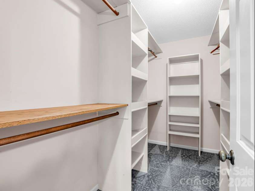 1810 Arbor Way Drive, Shelby, NC 28150.  MLS# CAR4392549, YatesRealty ID 36778. Primary walk-in closet