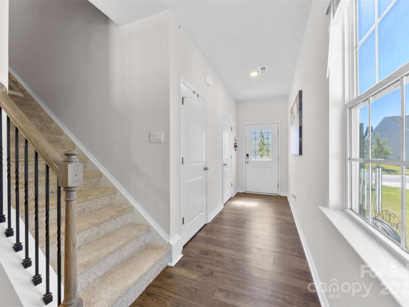 542 King Clover Lane, Clover, SC 29710.  MLS# CAR4313272, YatesRealty ID 3678. 