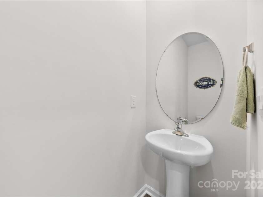 542 King Clover Lane, Clover, SC 29710.  MLS# CAR4313272, YatesRealty ID 3678. 