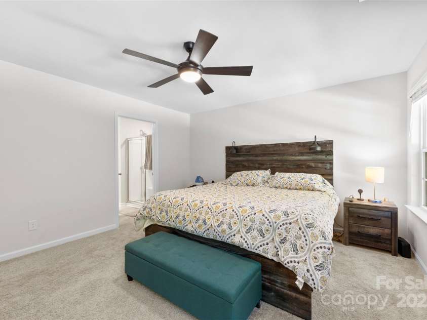 542 King Clover Lane, Clover, SC 29710.  MLS# CAR4313272, YatesRealty ID 3678. 