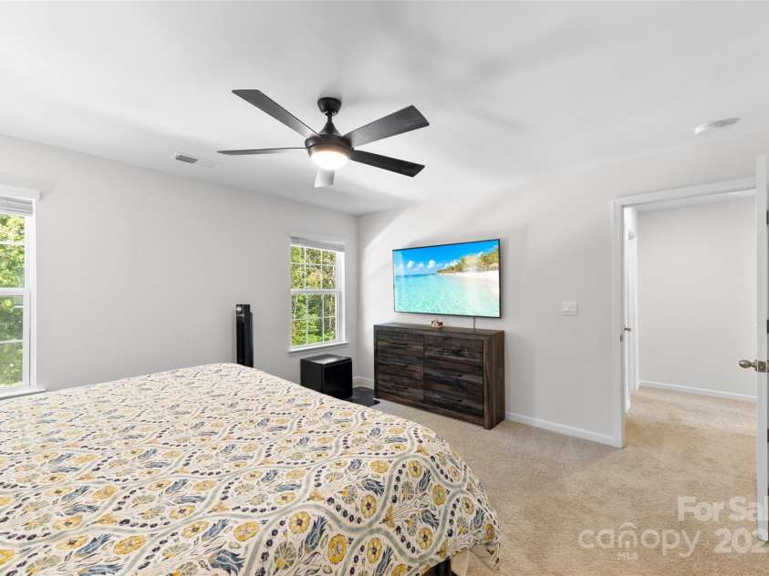 542 King Clover Lane, Clover, SC 29710.  MLS# CAR4313272, YatesRealty ID 3678. 