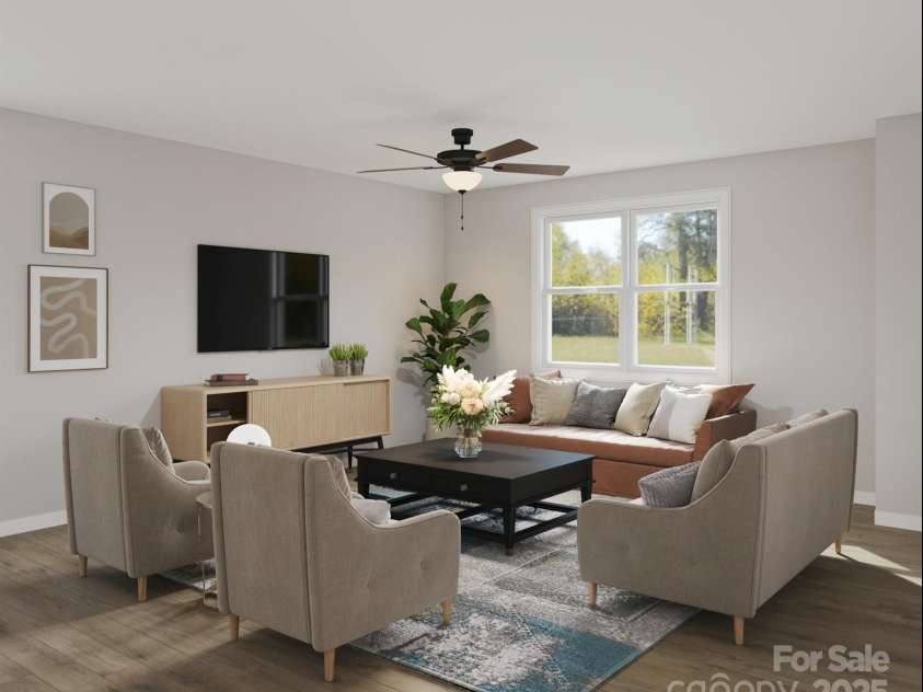 4638 Dogwood Place, Charlotte, NC 28212.  MLS# CAR4268784, YatesRealty ID 36780. Great Room