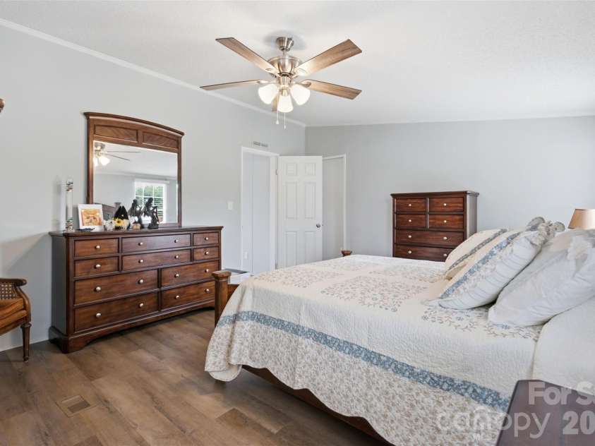 3642 Strollaway Lane, Claremont, NC 28610.  MLS# CAR4397799, YatesRealty ID 36782. 