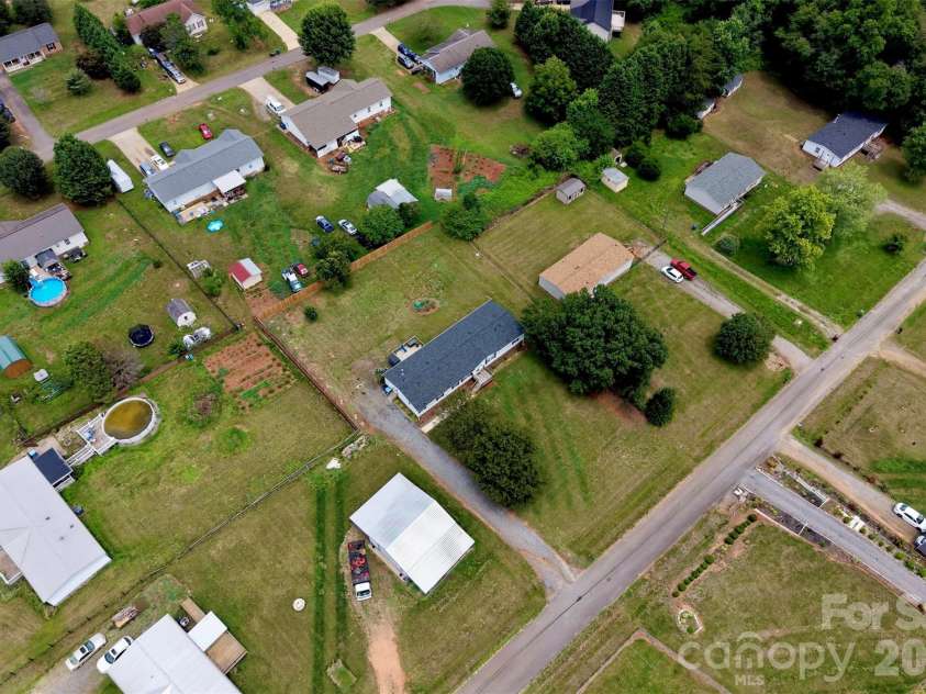 3642 Strollaway Lane, Claremont, NC 28610.  MLS# CAR4397799, YatesRealty ID 36782. 