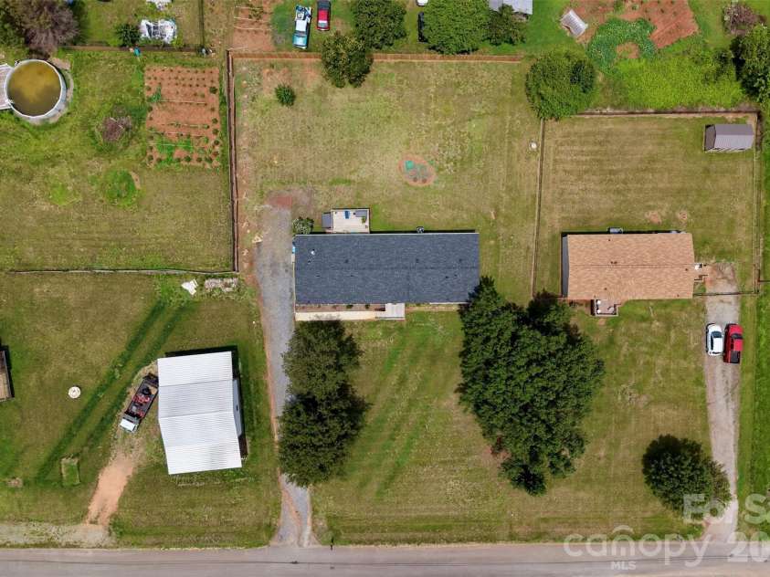 3642 Strollaway Lane, Claremont, NC 28610.  MLS# CAR4397799, YatesRealty ID 36782. 