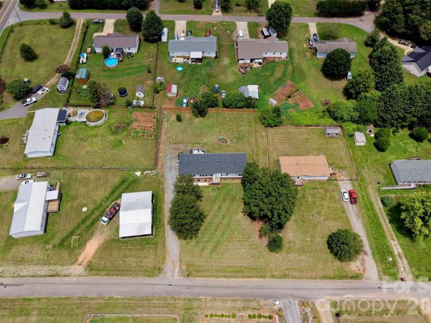 3642 Strollaway Lane, Claremont, NC 28610.  MLS# CAR4397799, YatesRealty ID 36782. 