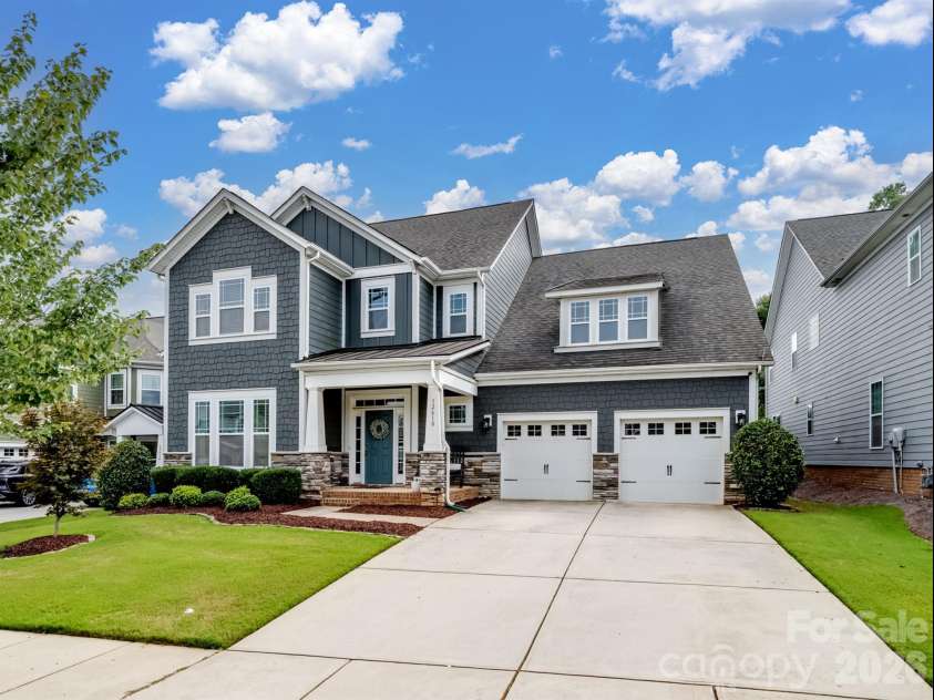 12610 Old Westbury Drive, Cornelius, NC 28031.  MLS# CAR4401913, YatesRealty ID 36783. 