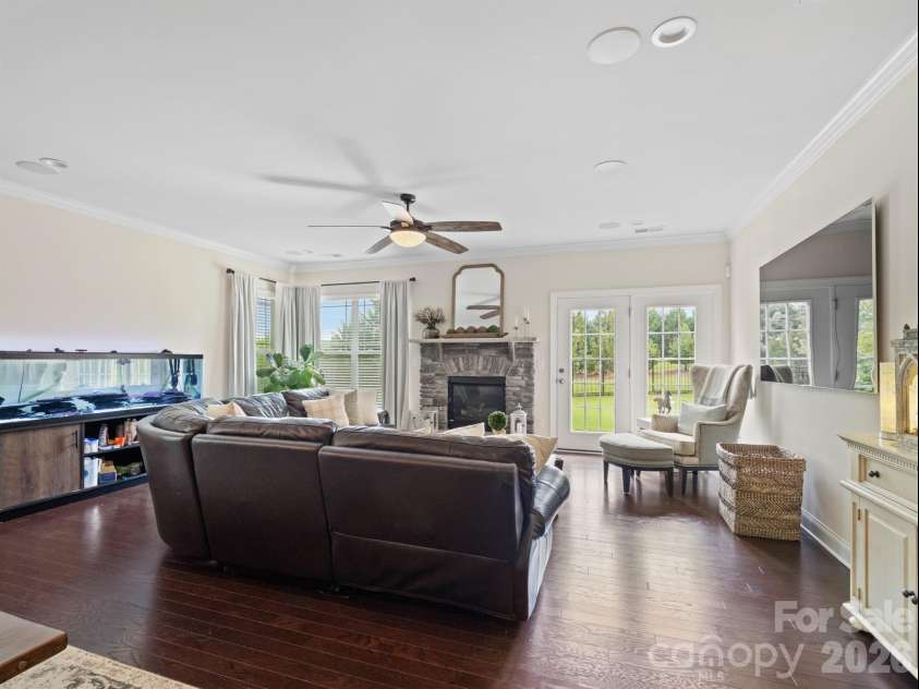 12610 Old Westbury Drive, Cornelius, NC 28031.  MLS# CAR4401913, YatesRealty ID 36783. 