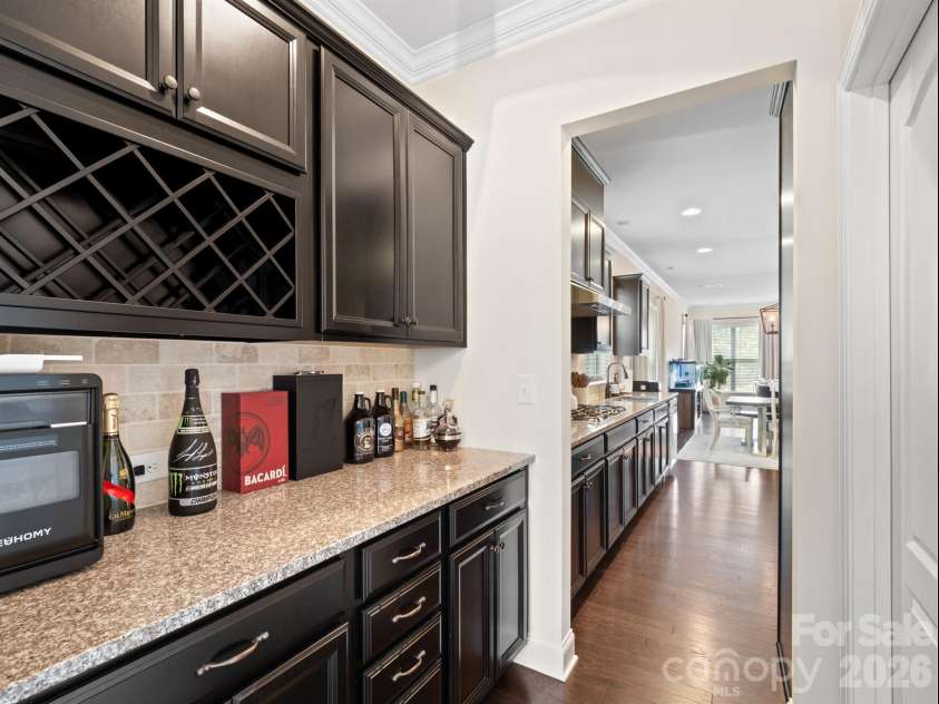 12610 Old Westbury Drive, Cornelius, NC 28031.  MLS# CAR4401913, YatesRealty ID 36783. 