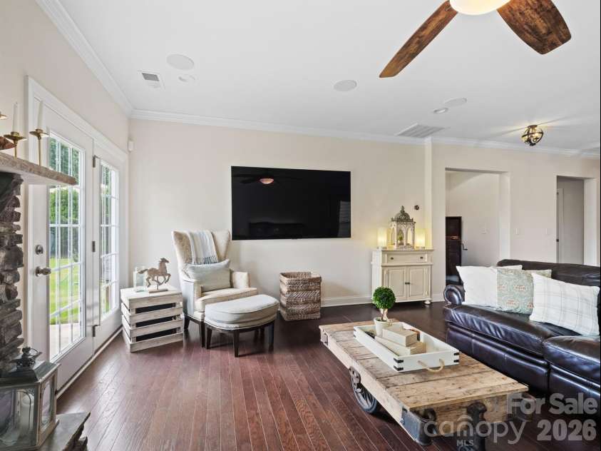 12610 Old Westbury Drive, Cornelius, NC 28031.  MLS# CAR4401913, YatesRealty ID 36783. 