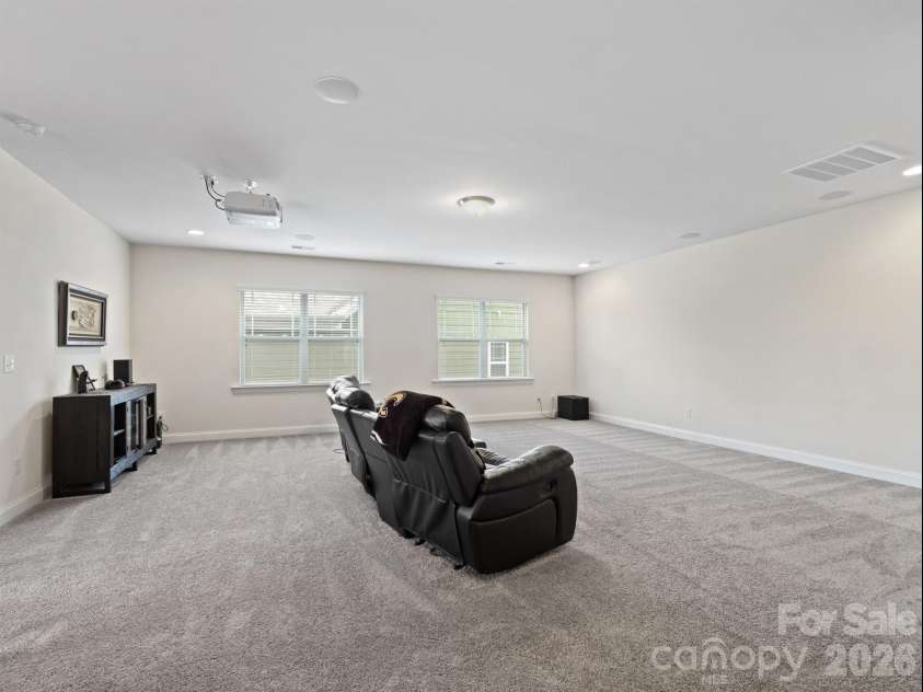 12610 Old Westbury Drive, Cornelius, NC 28031.  MLS# CAR4401913, YatesRealty ID 36783. 