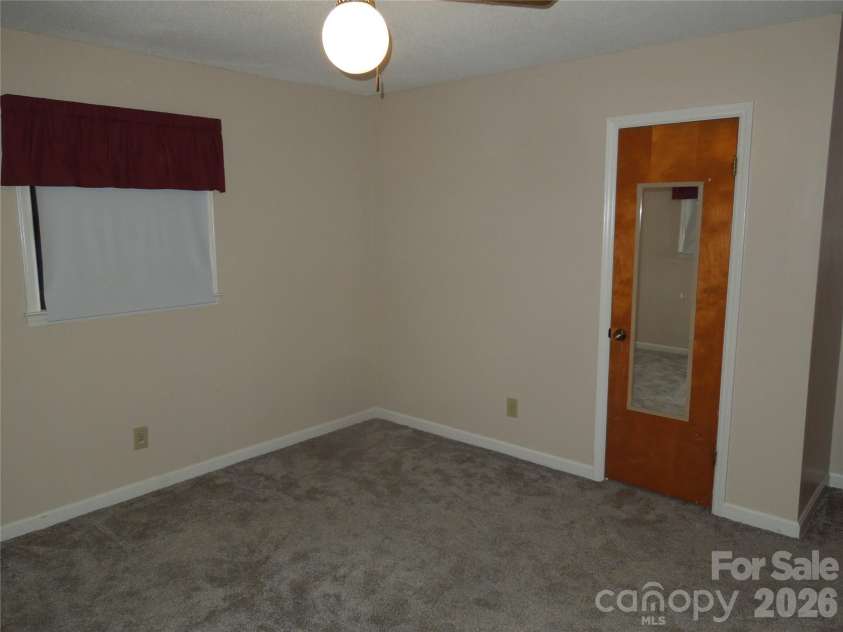 813 Robinson Clemmer Road, Dallas, NC 28034.  MLS# CAR4400860, YatesRealty ID 36784. Upper 3rd bedroom main home
