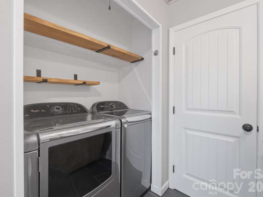1105 Young Street, Mooresville, NC 28115.  MLS# CAR4402075, YatesRealty ID 36785. 
