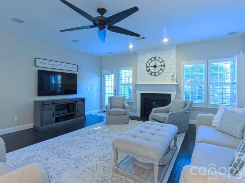 17038 Hugh Torance Parkway, Huntersville, NC 28078.  MLS# CAR4364007, YatesRealty ID 36787. 