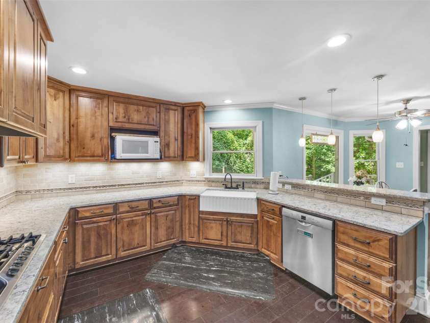 1289 Centennial Drive, Rock Hill, SC 29732.  MLS# CAR4402338, YatesRealty ID 36788. 