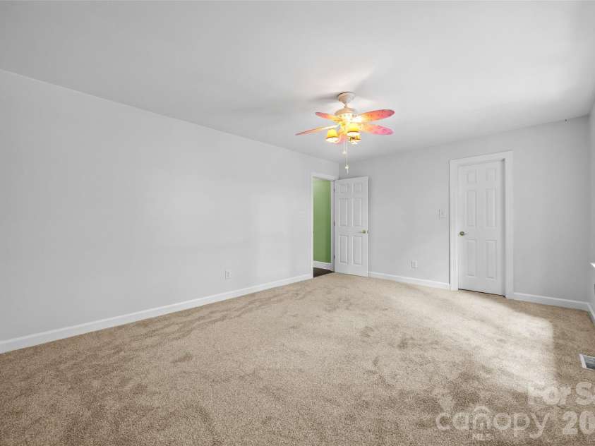 1289 Centennial Drive, Rock Hill, SC 29732.  MLS# CAR4402338, YatesRealty ID 36788. 