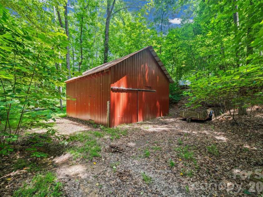 1289 Centennial Drive, Rock Hill, SC 29732.  MLS# CAR4402338, YatesRealty ID 36788. 