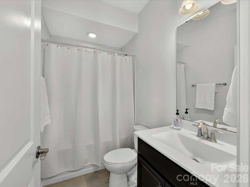 317 Somerled Way, Waxhaw, NC 28173.  MLS# CAR4402966, YatesRealty ID 36789. Bedroom Ensuite