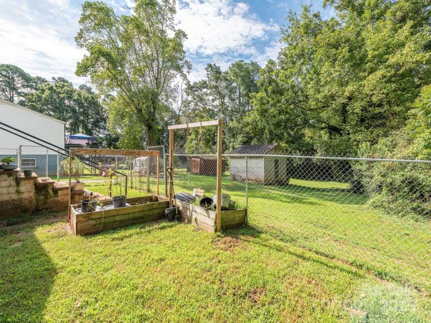 300 Oneal Street, Gaffney, SC 29340.  MLS# CAR4295803, YatesRealty ID 3679. Backyard