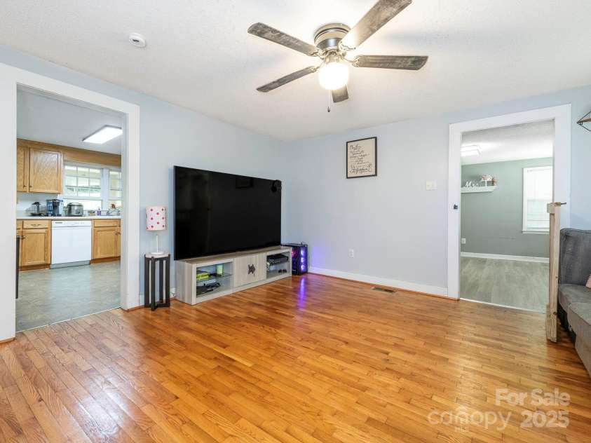 300 Oneal Street, Gaffney, SC 29340.  MLS# CAR4295803, YatesRealty ID 3679. Family Room