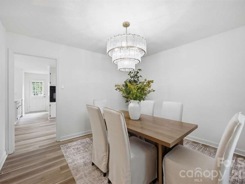3101 Canterberry Drive, Gastonia, NC 28056.  MLS# CAR4400695, YatesRealty ID 36790. 