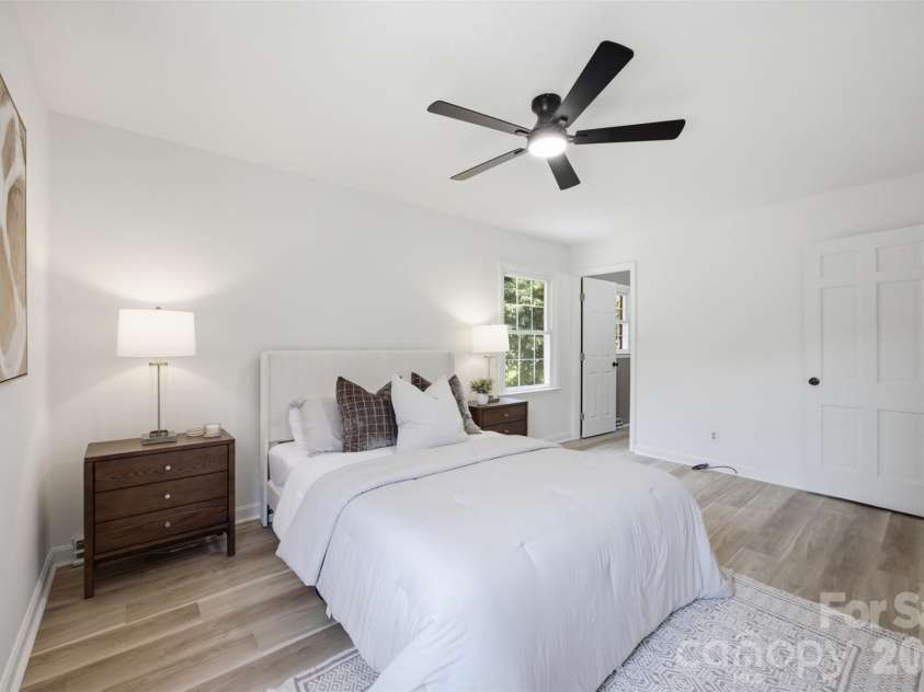 3101 Canterberry Drive, Gastonia, NC 28056.  MLS# CAR4400695, YatesRealty ID 36790. 