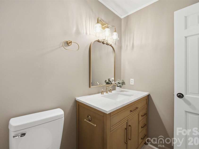 3101 Canterberry Drive, Gastonia, NC 28056.  MLS# CAR4400695, YatesRealty ID 36790. 