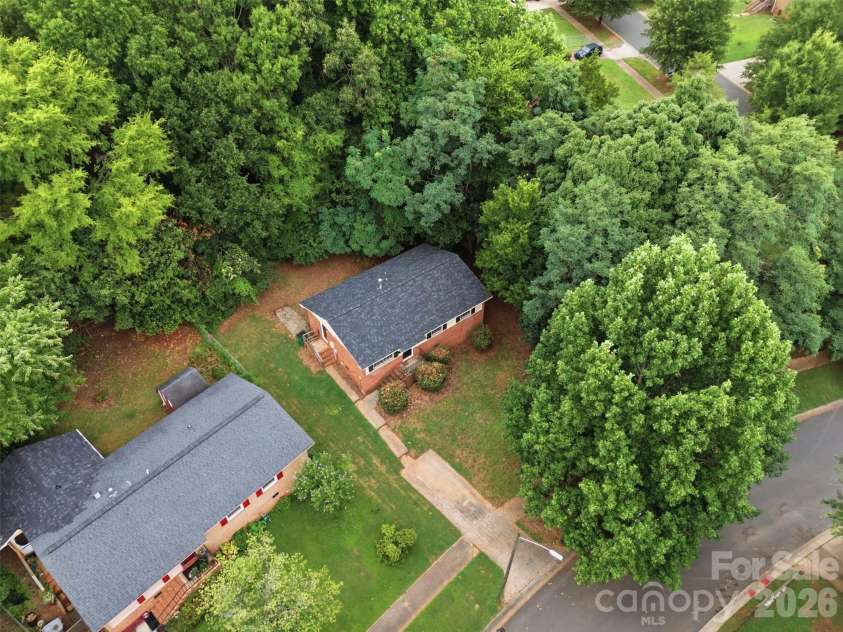 3101 Canterberry Drive, Gastonia, NC 28056.  MLS# CAR4400695, YatesRealty ID 36790. 
